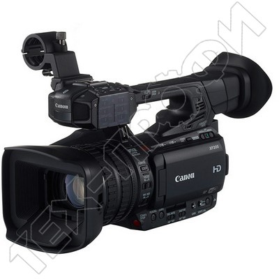  Canon XF205